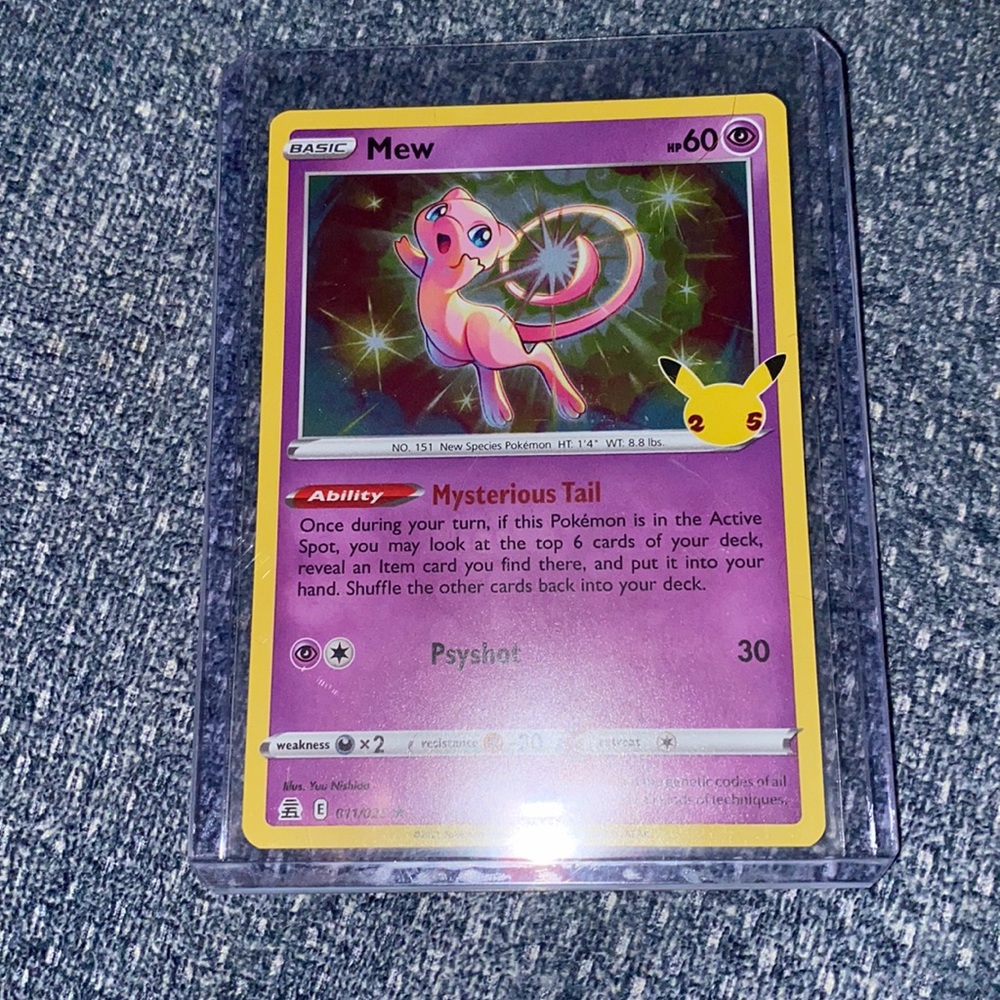 Mew Pokémon Card